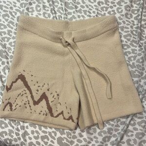 Snuggle Sac Shorts Size M